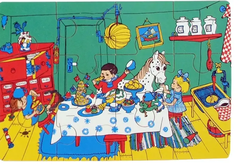 Hjelm Förlag : Astrid Lindgren Karaktärer (4 x 12)