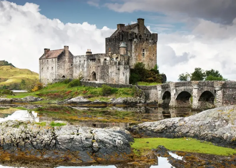 Ravensburger : Beautiful Castles - Eilean Donan Castle, Scotland (1000)